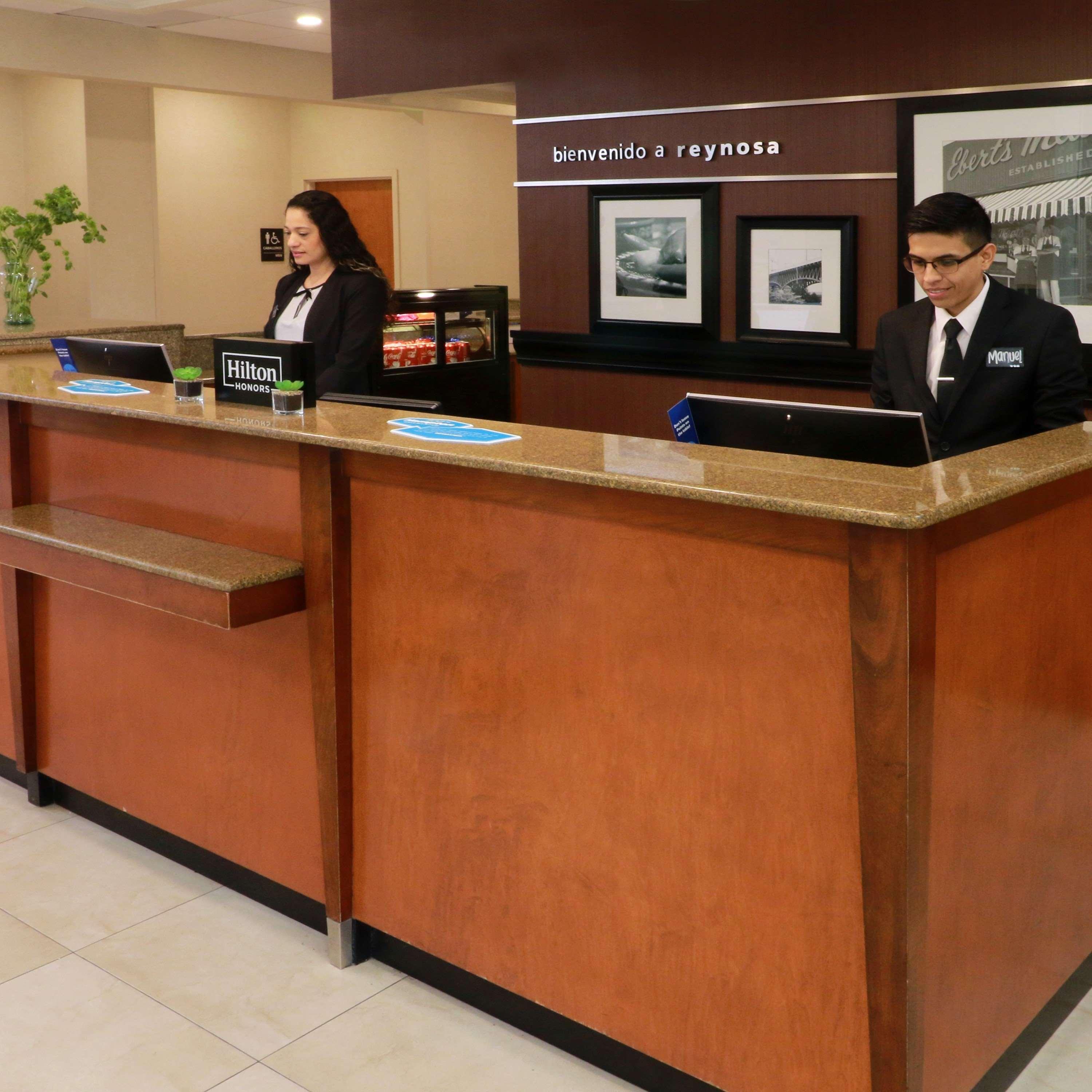 Hotel Hampton By Hilton Reynosa Zona Industrial Exterior foto