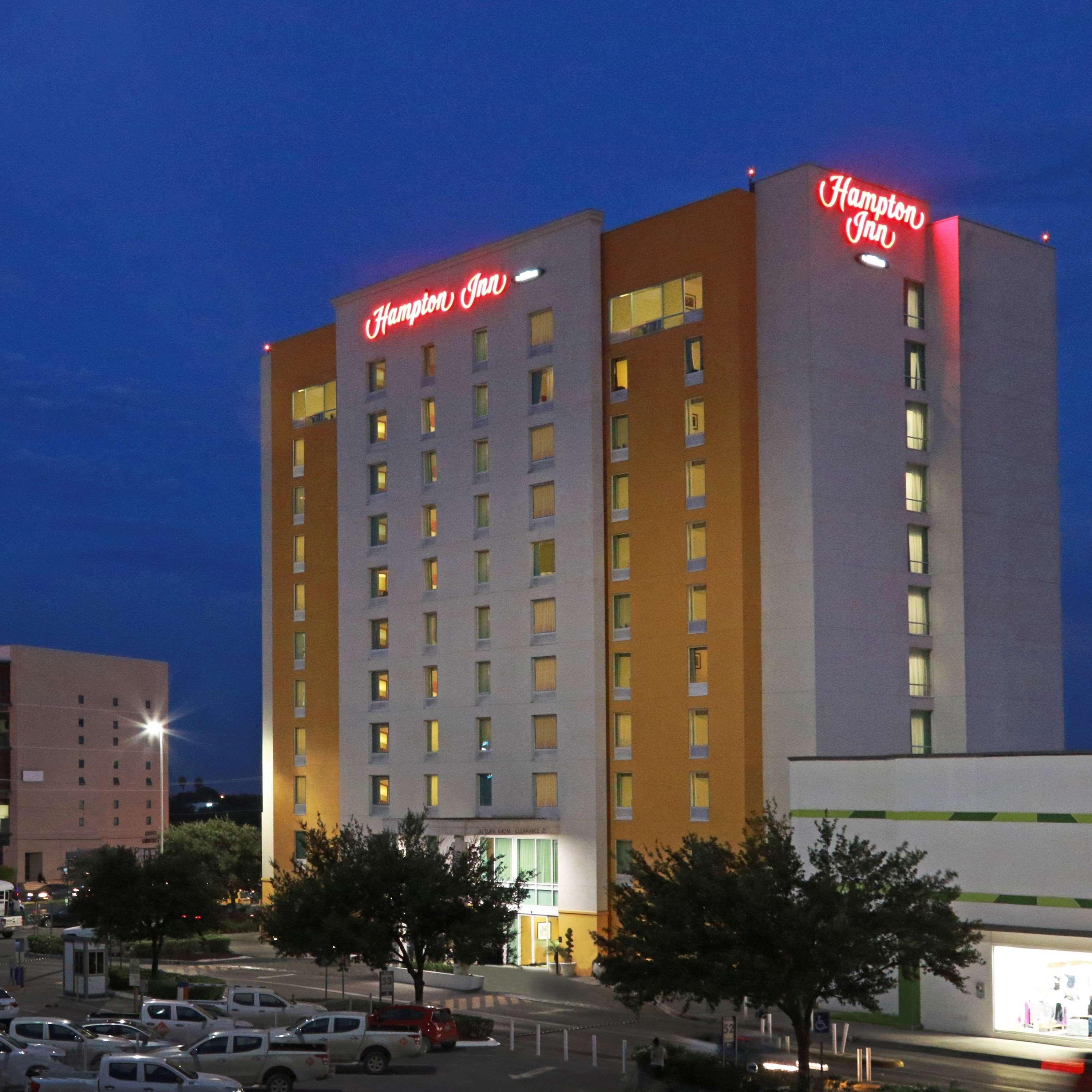 Hotel Hampton By Hilton Reynosa Zona Industrial Exterior foto