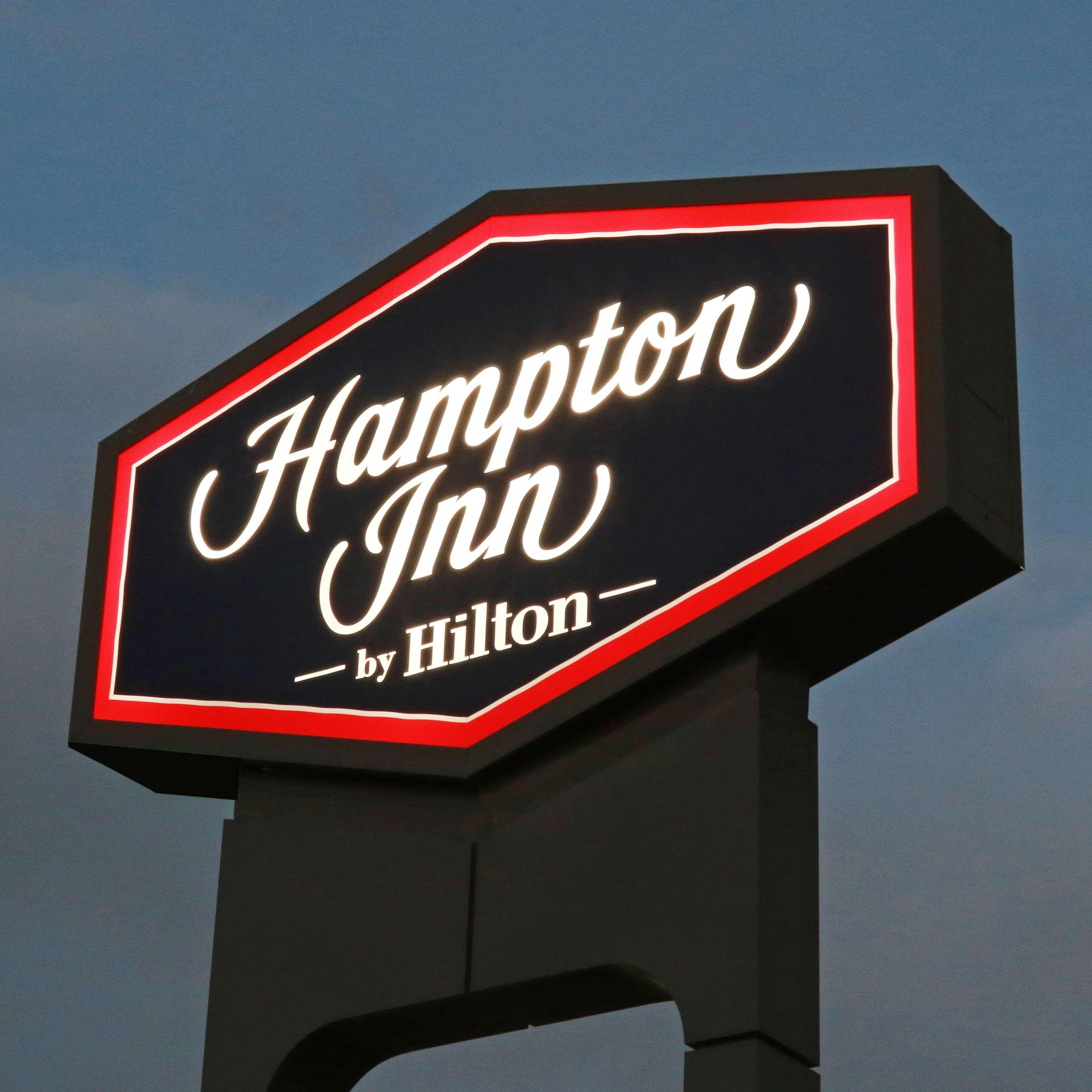 Hotel Hampton By Hilton Reynosa Zona Industrial Exterior foto